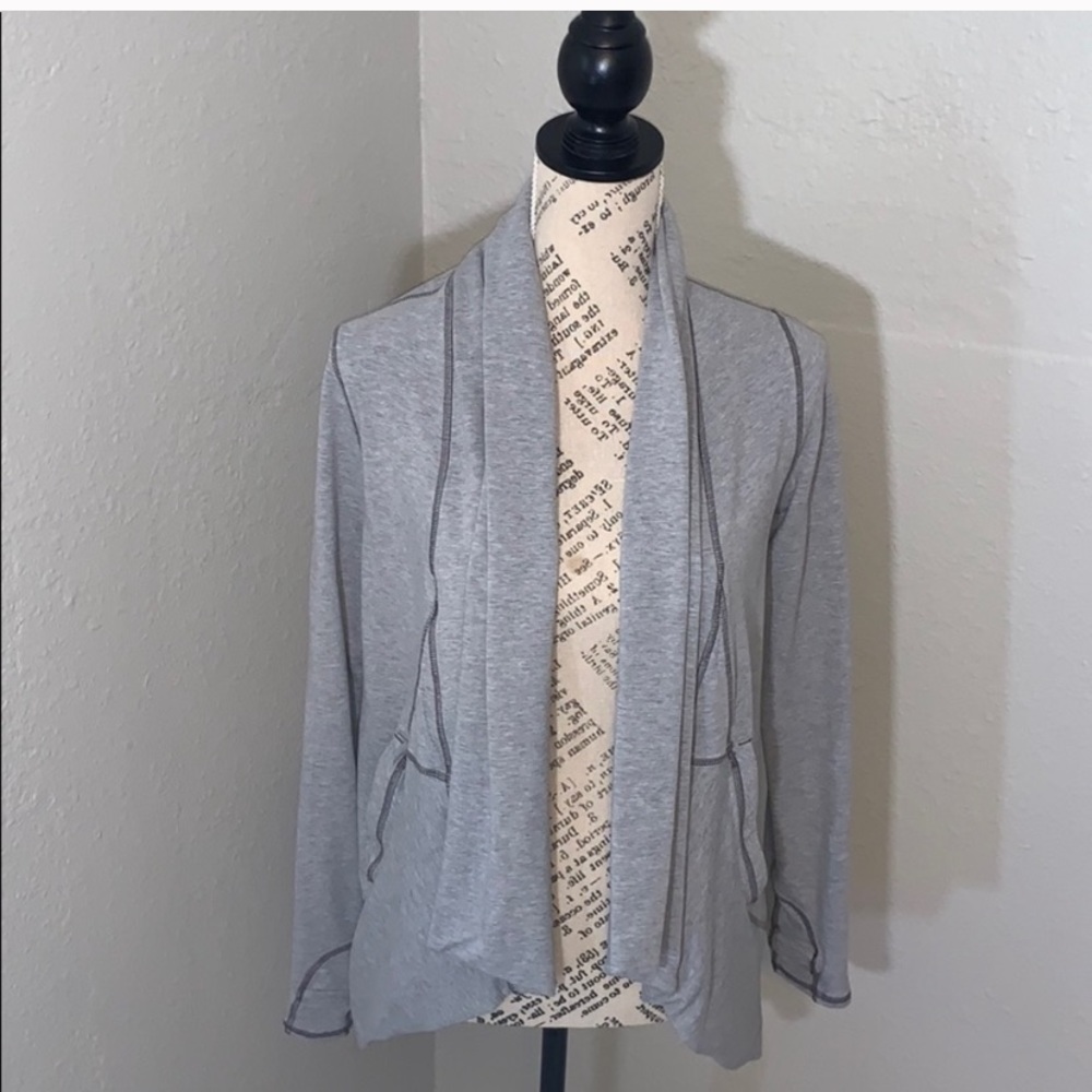 Coolibar UPF 50+ Sun Protection You Wear Wrap (M)